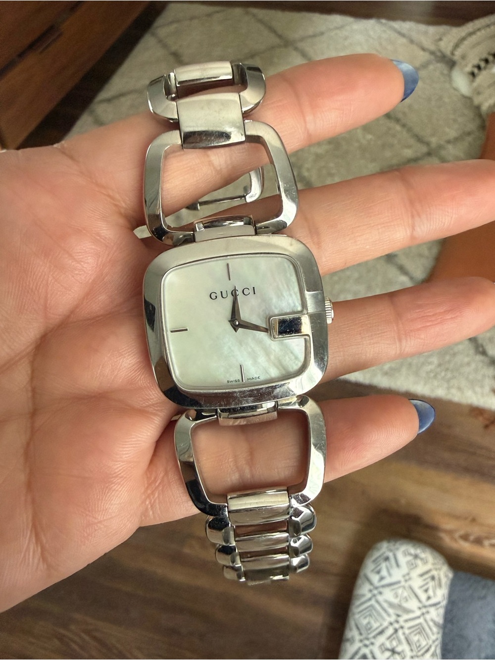 Gucci Silver Bracelet Watch with Mother-of-Pearl Dial